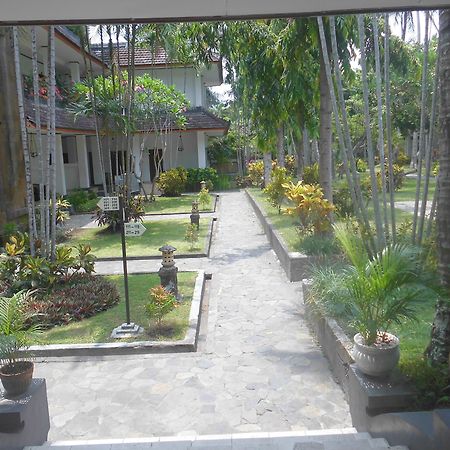 Puri Saron Senggigi Hotel Exterior photo