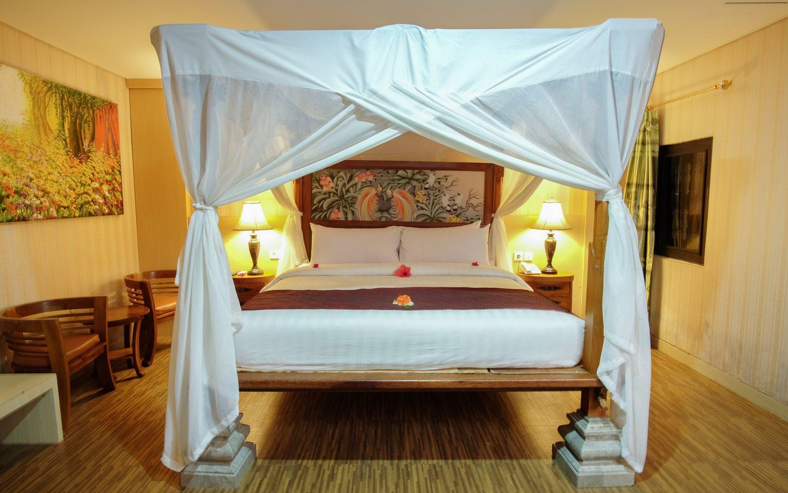 Puri Saron Senggigi Hotel Exterior photo
