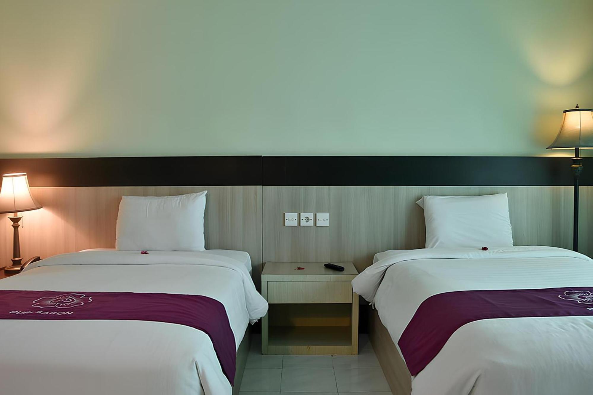 Puri Saron Senggigi Hotel Exterior photo