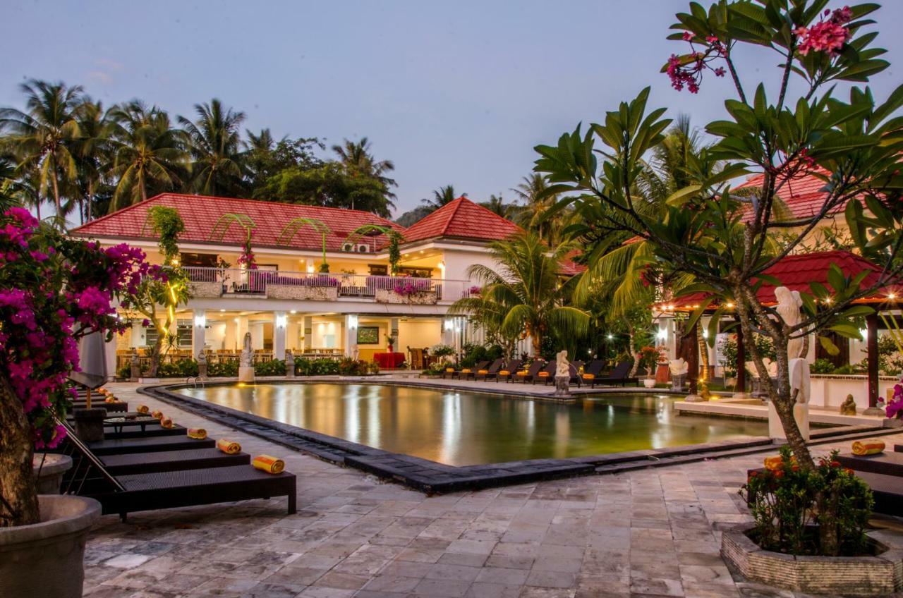 Puri Saron Senggigi Hotel Exterior photo